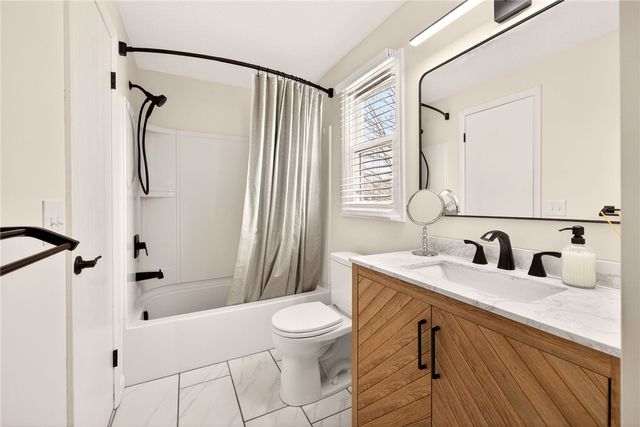 147 South Beacon Hills Drive, Penfield, NY 14526