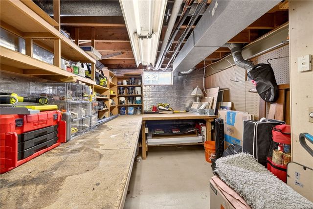 147 South Beacon Hills Drive, Penfield, NY 14526