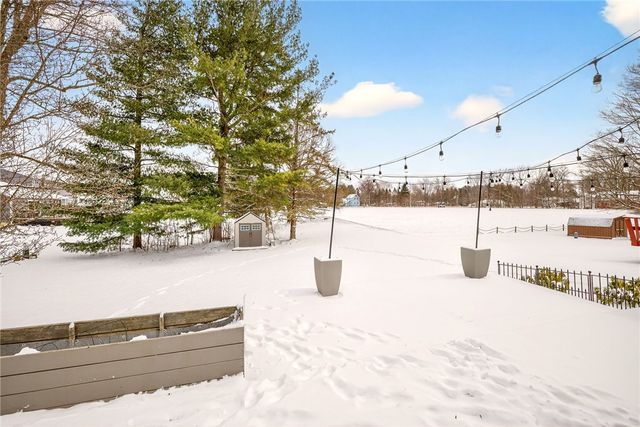 147 South Beacon Hills Drive, Penfield, NY 14526