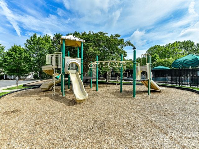 10507 Glenmeade Road, Cornelius, NC 28031