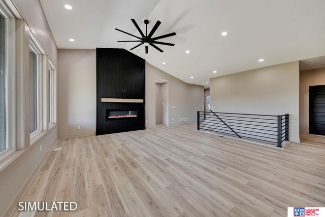 9350 S 86th Street, Lincoln, NE 68526