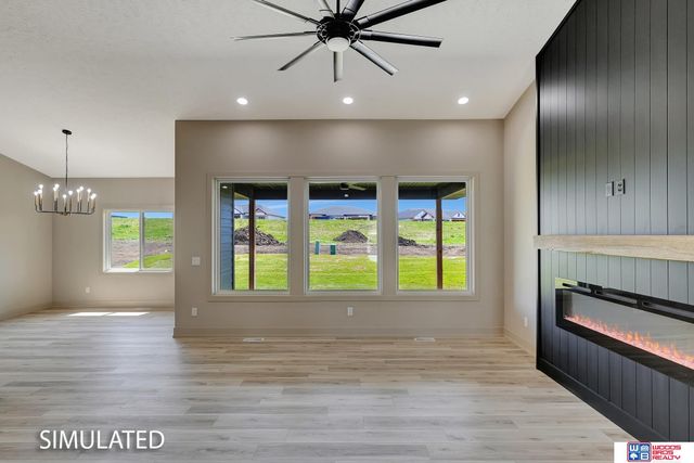 9350 S 86th Street, Lincoln, NE 68526