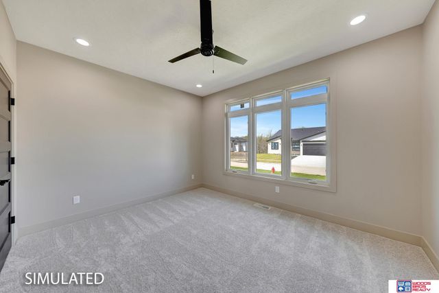 9350 S 86th Street, Lincoln, NE 68526