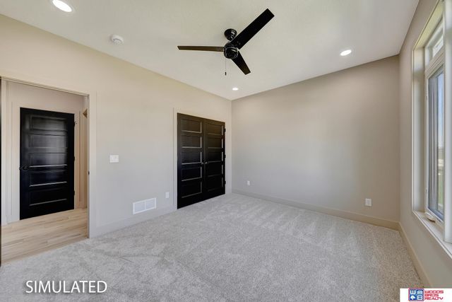 9350 S 86th Street, Lincoln, NE 68526