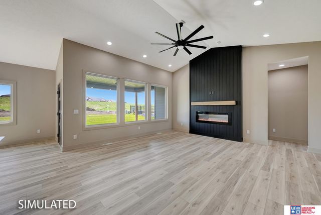 9350 S 86th Street, Lincoln, NE 68526