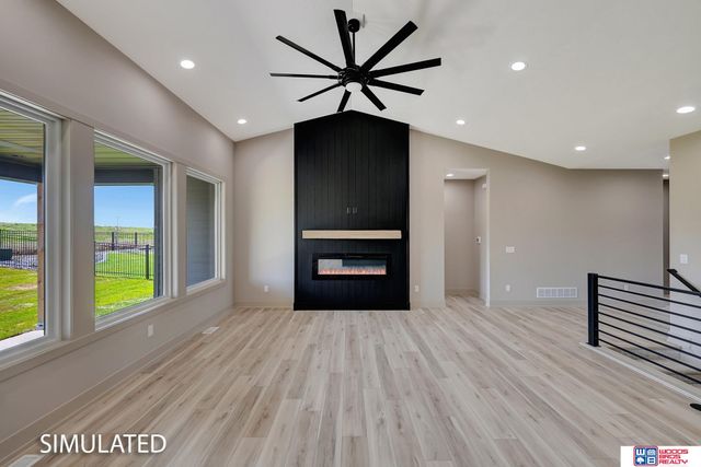 9350 S 86th Street, Lincoln, NE 68526