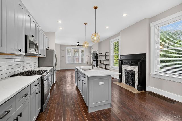 1586 Spring Lawn Avenue, Cincinnati, OH 45223