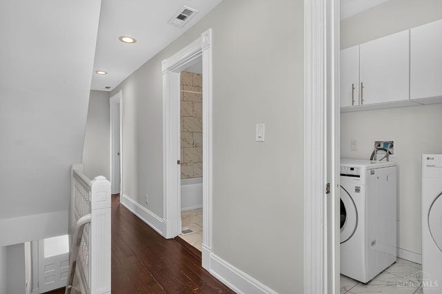 1586 Spring Lawn Avenue, Cincinnati, OH 45223