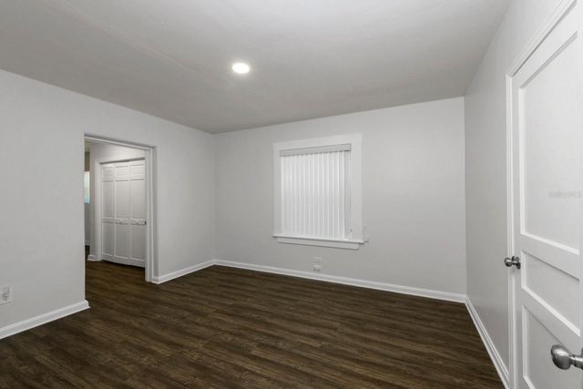 1210 N DONNELLY STREET, Mount Dora, FL 32757