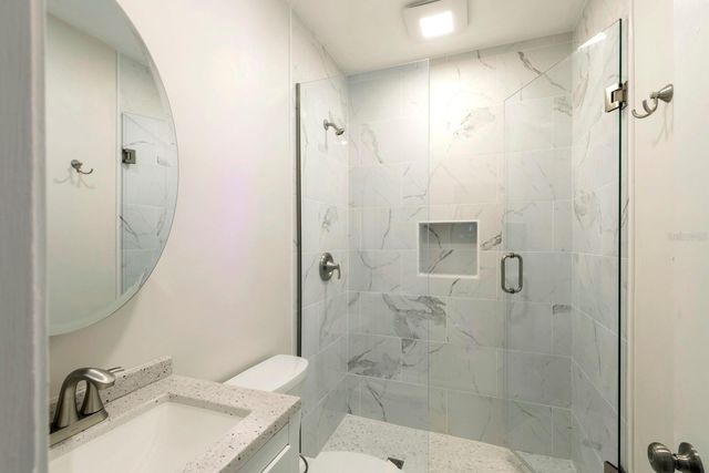 1210 N DONNELLY STREET, Mount Dora, FL 32757