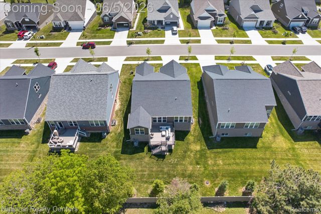 38681 Chasewood Court, Farmington Hills, MI 48335