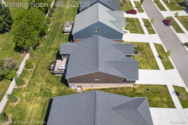 38681 Chasewood Court, Farmington Hills, MI 48335