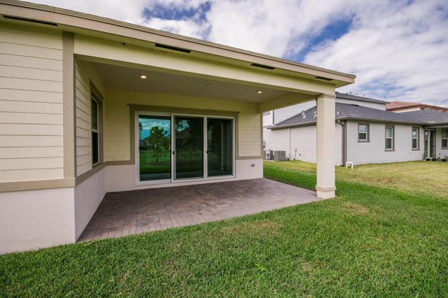 1102 Haywagon Trail, Loxahatchee, FL 33470