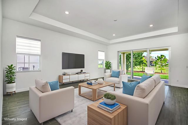 1102 Haywagon Trail, Loxahatchee, FL 33470