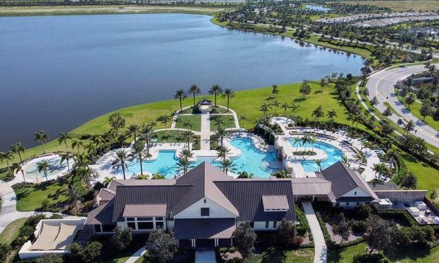 1102 Haywagon Trail, Loxahatchee, FL 33470