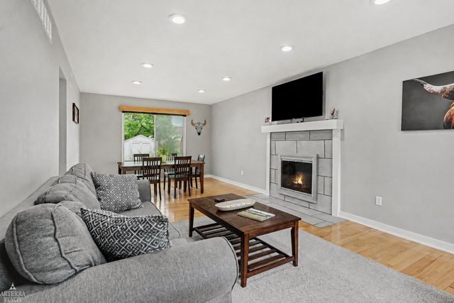 12762 Windsor Court, Sterling Heights, MI 48313