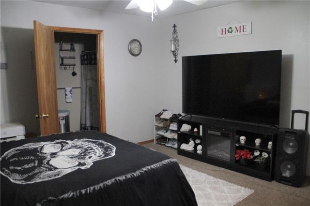 2330 Briggs Ave Avenue, Parsons, KS 67357