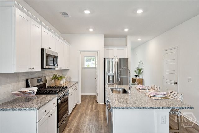 123 Bluebell Way, Savannah, GA 31302