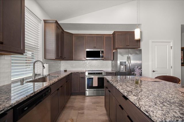 22903 E Wellington Pkwy, Liberty Lake, WA 99019