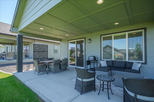 22903 E Wellington Pkwy, Liberty Lake, WA 99019