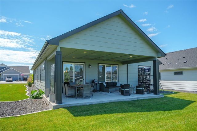 22903 E Wellington Pkwy, Liberty Lake, WA 99019