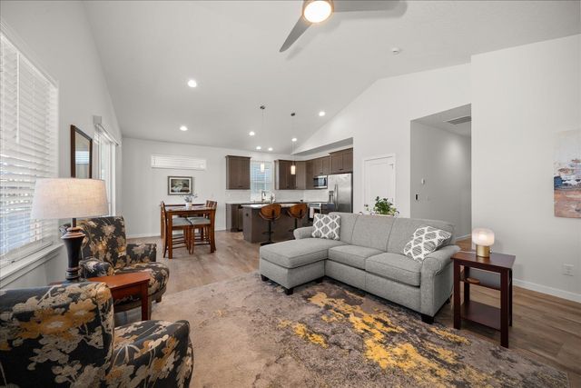 22903 E Wellington Pkwy, Liberty Lake, WA 99019