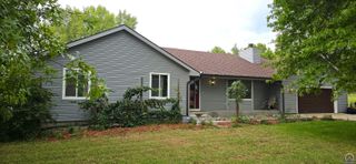 346 NE 62nd St, Topeka, KS 66617