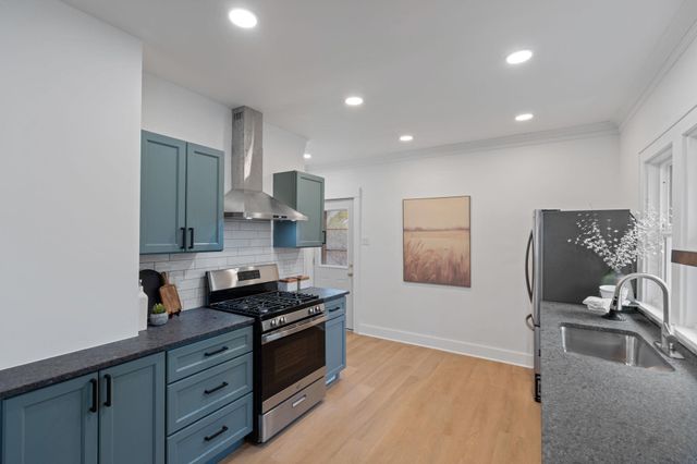 3419 24th Avenue S, Minneapolis, MN 55406