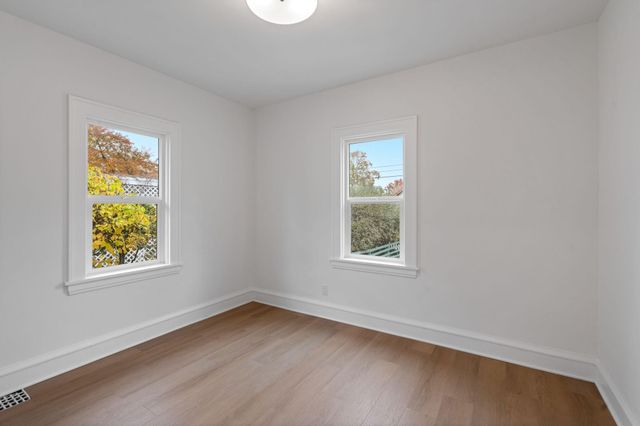 3419 24th Avenue S, Minneapolis, MN 55406