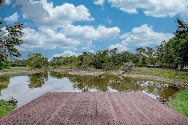19153 Eagles Way Court, Loxahatchee, FL 33470