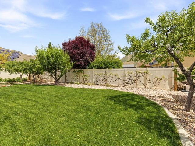 255 E 1300 N, Mapleton, UT 84664