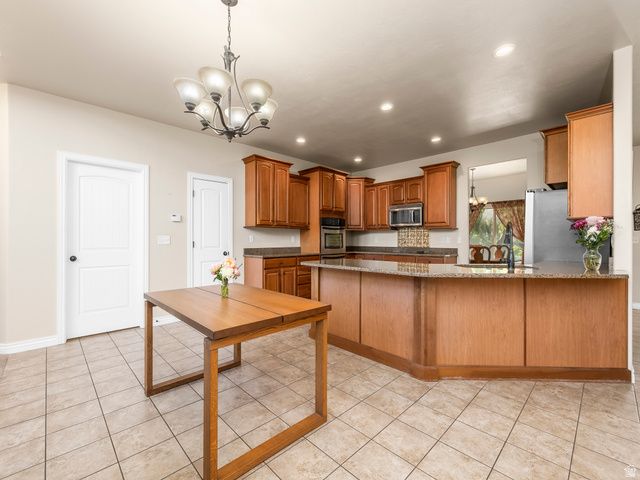 255 E 1300 N, Mapleton, UT 84664