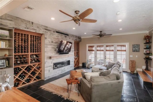 5433 W 134th Place, Hawthorne, CA 90250