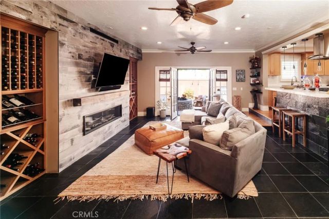 5433 W 134th Place, Hawthorne, CA 90250