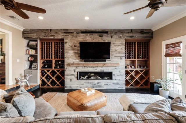 5433 W 134th Place, Hawthorne, CA 90250