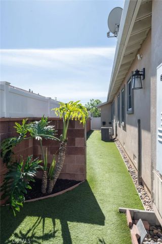 5433 W 134th Place, Hawthorne, CA 90250