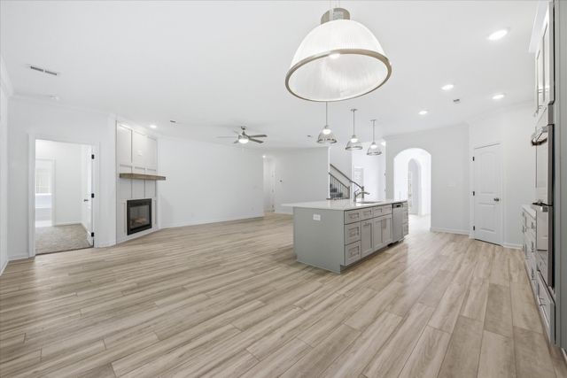 1279 Mourning Cloak Dr, Clarksville, TN 37043