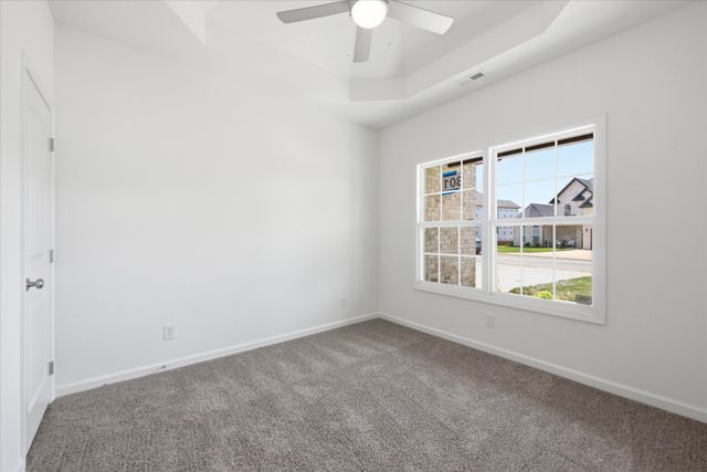 1279 Mourning Cloak Dr, Clarksville, TN 37043