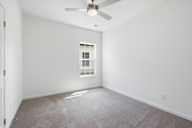 1279 Mourning Cloak Dr, Clarksville, TN 37043