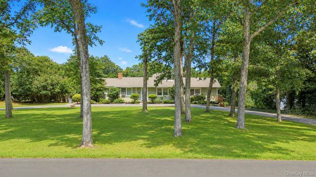 117 Hallock Road, Lake Grove, NY 11755