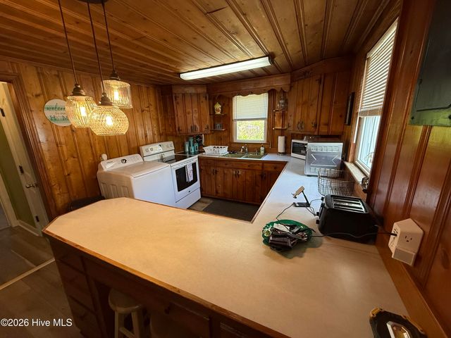 2260 Shell Point Road SW, Shallotte, NC 28470