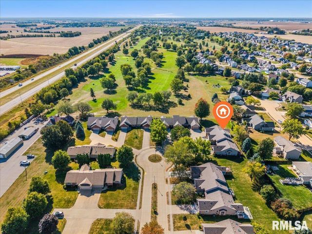 354 COUNTRY CLUB Court, Eldridge, IA 52748