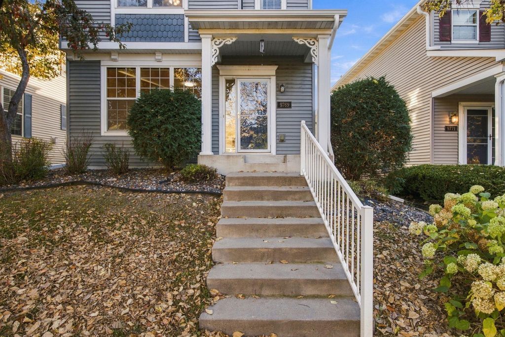 9769 Gable Drive, Eden Prairie, MN 55347 — photo 2