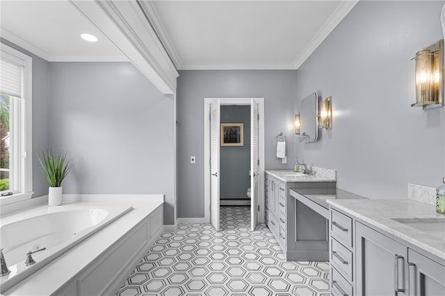 1 Harbor View Drive, Newport, RI 02840