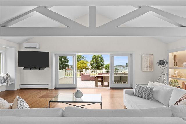 1 Harbor View Drive, Newport, RI 02840