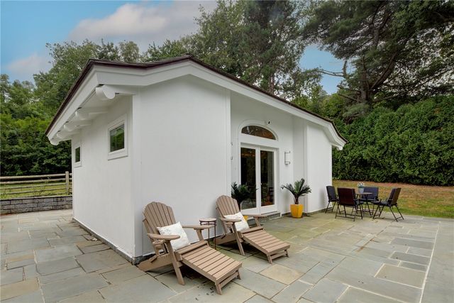 1 Harbor View Drive, Newport, RI 02840