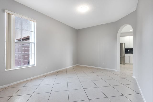 102 Ibisca Terrace, Royal Palm Beach, FL 33411