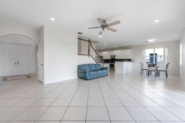 102 Ibisca Terrace, Royal Palm Beach, FL 33411