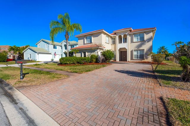 102 Ibisca Terrace, Royal Palm Beach, FL 33411