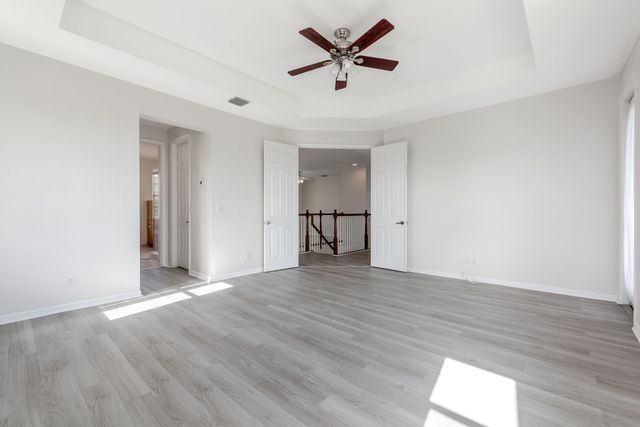 102 Ibisca Terrace, Royal Palm Beach, FL 33411